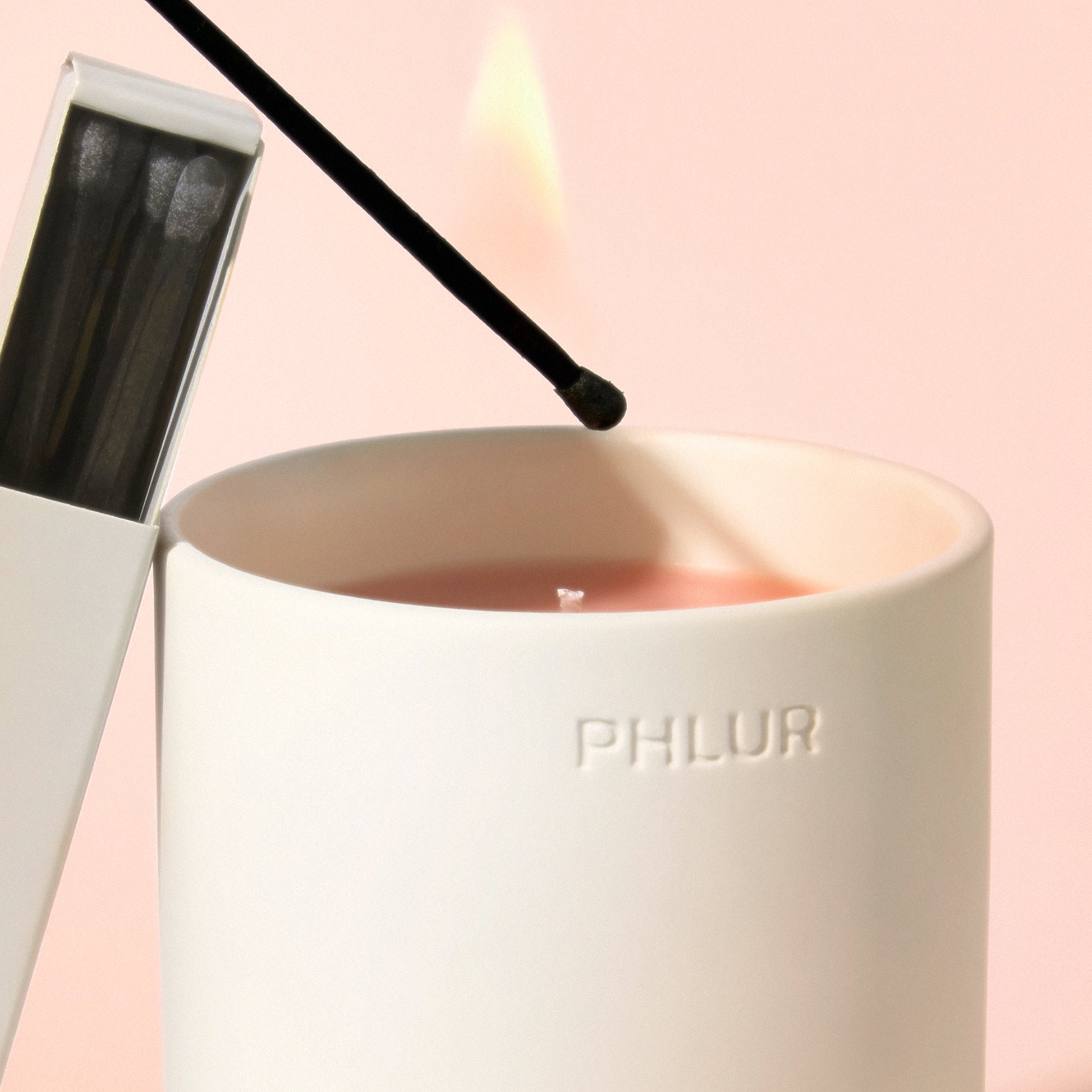 Apricot Privée - Candle - Phlur